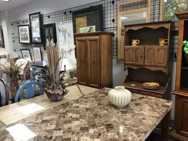 Hospice Resale Shops