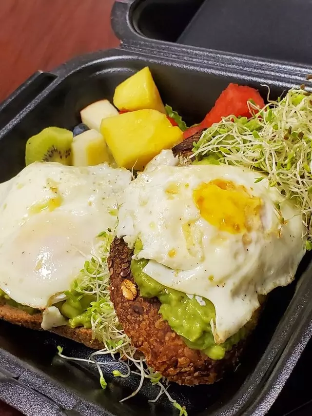 Nature&apos;s Corner Cafe
