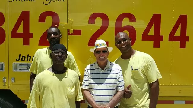 Hall's Local Movers