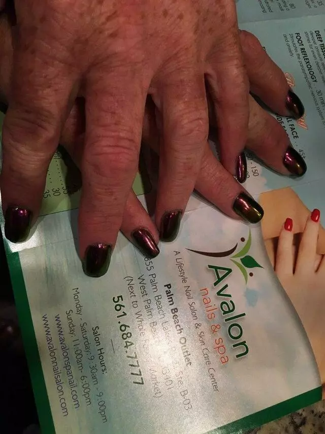 Avalon Nails & Spa
