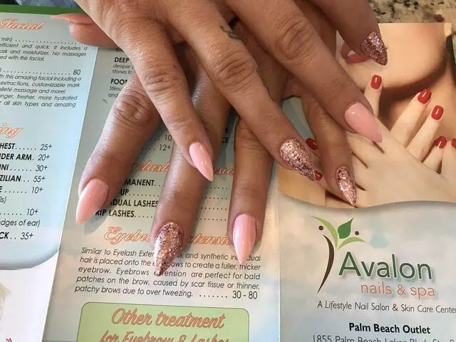 Avalon Nails & Spa