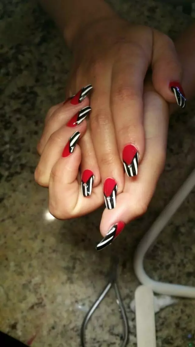Avalon Nails & Spa
