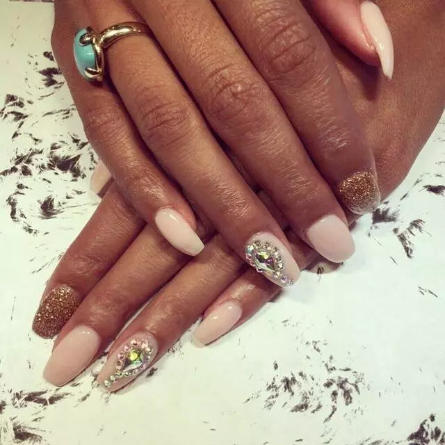Avalon Nails & Spa