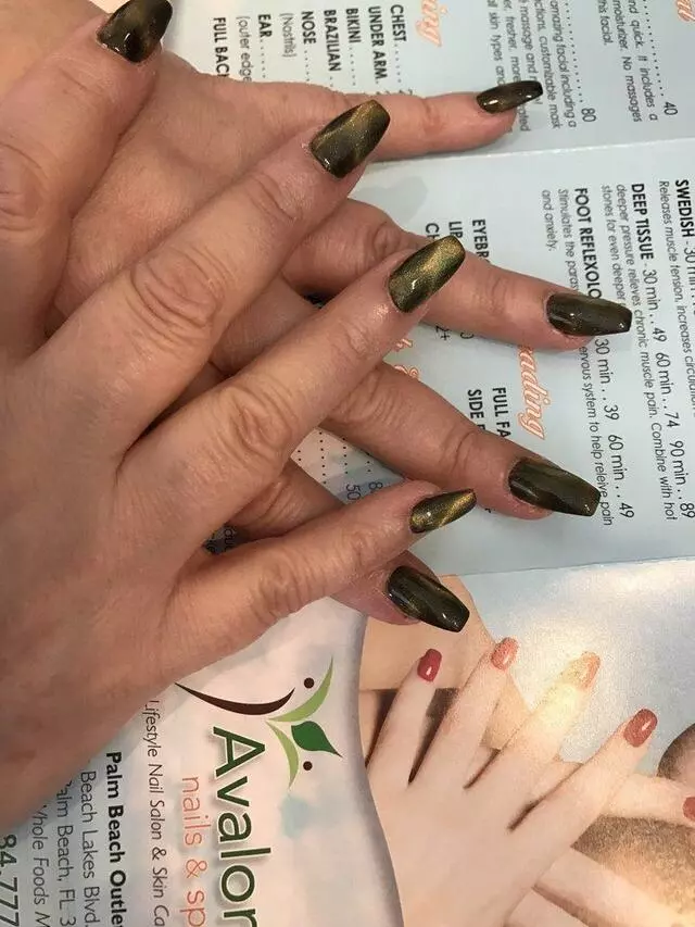 Avalon Nails & Spa