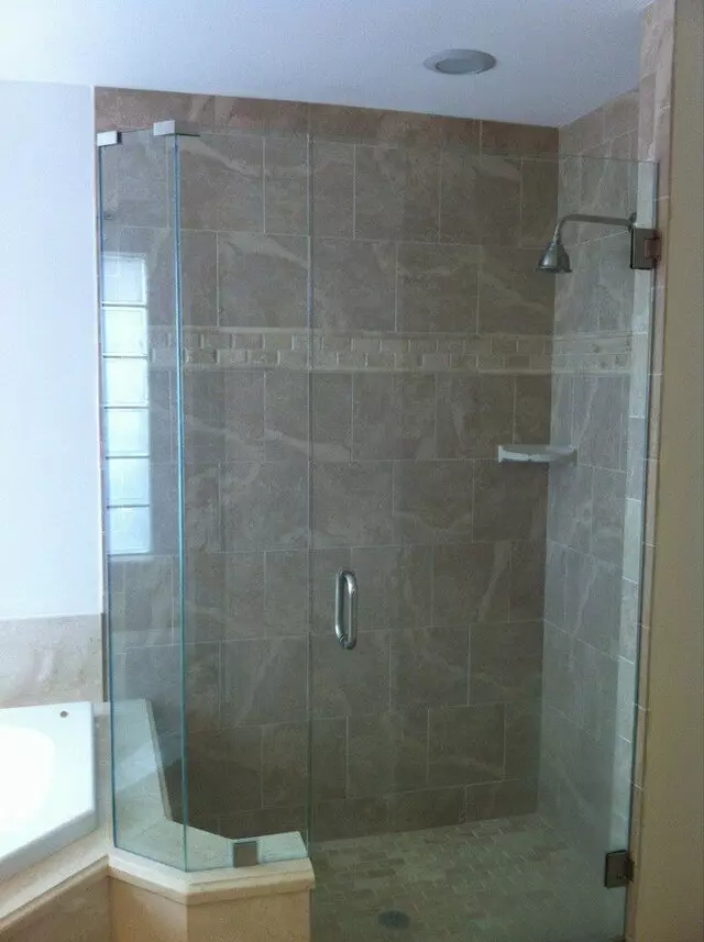 Avanti Builders