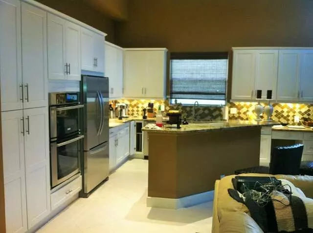 Avanti Builders