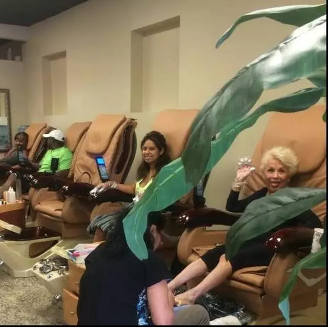 Awesome Nail Spa