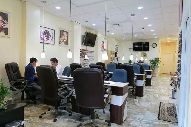 ANVI Nails & Spa