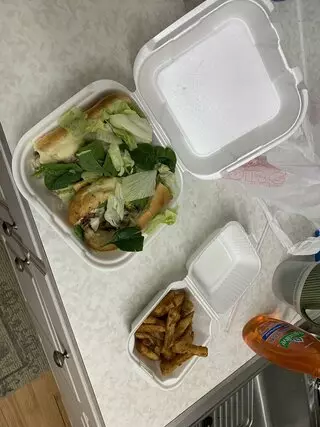 Leo's Pizza