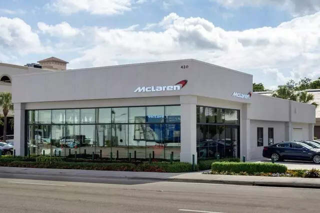 Mclaren Palm Beach